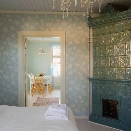 Moisio - Puutaloidylliae Salon Keskustassa * Salo (Salo)