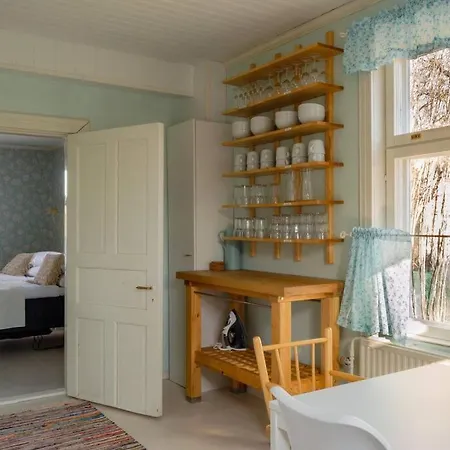 Moisio - Puutaloidylliae Salon Keskustassa Apartament