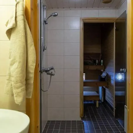 Moisio - Puutaloidylliae Salon Keskustassa Apartament