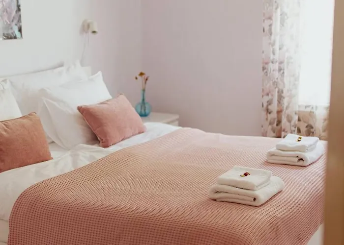 Moisio - Puutaloidylliae Salon Keskustassa サロ