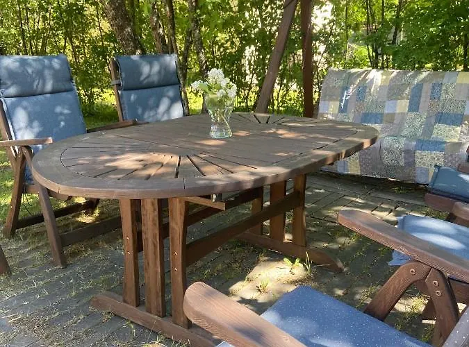 شقة Moisio - Puutaloidylliae Salon Keskustassa سالُ